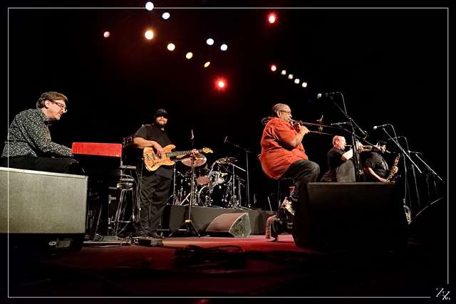 NIK_9110 Fred Wesley 10-11-2015 (Zz)  (p).jpg